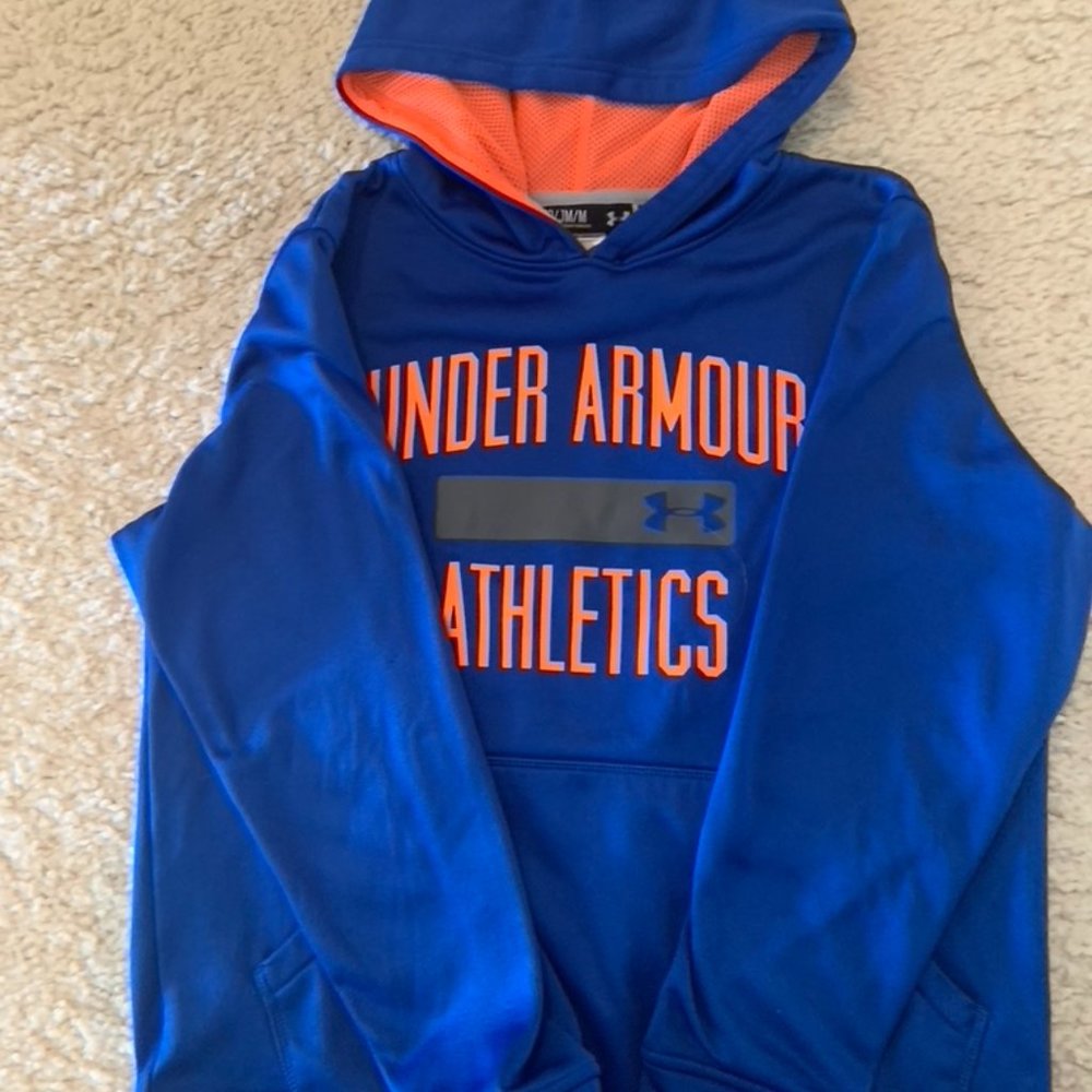 Boys Under Armour Hoodie Size Youth Medium